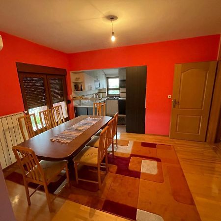 Appartement Apartman Nur à Bihać Extérieur photo
