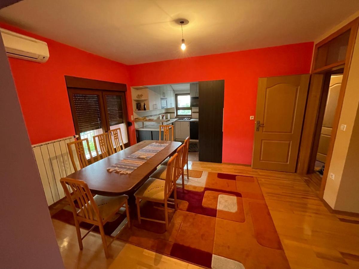 Appartement Apartman Nur à Bihać Extérieur photo