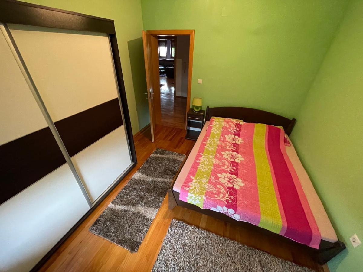 Appartement Apartman Nur à Bihać Extérieur photo